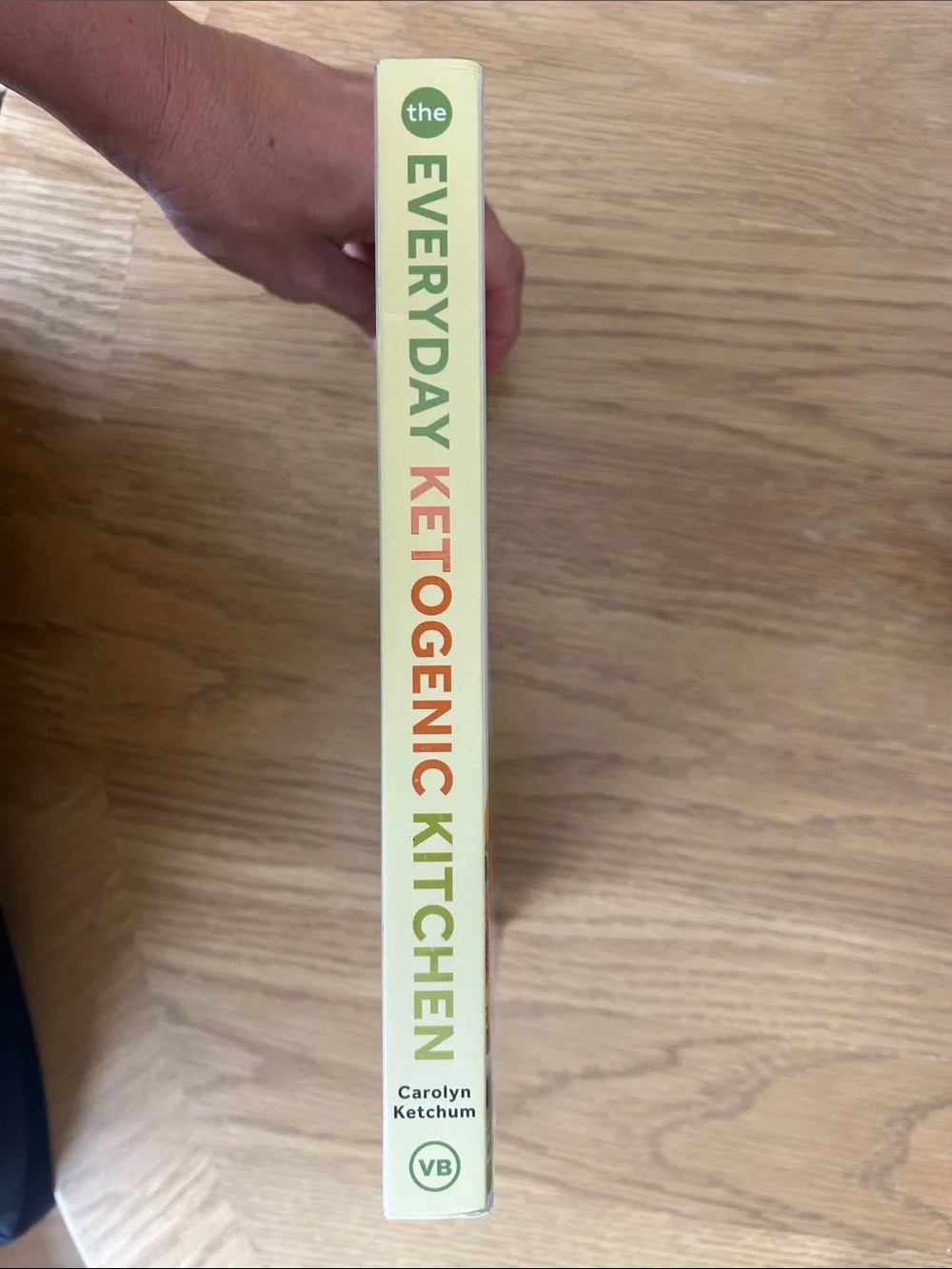 The Everyday Ketogenic Kitchen by - White with Orange & Green Accents